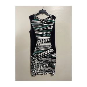 Nic+Zoe Sleeveless Stripped Dress